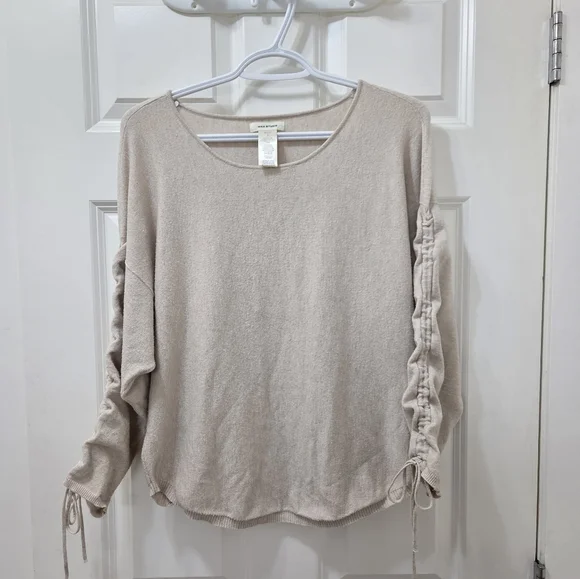 Max Studio Top - Picture 1 of 5